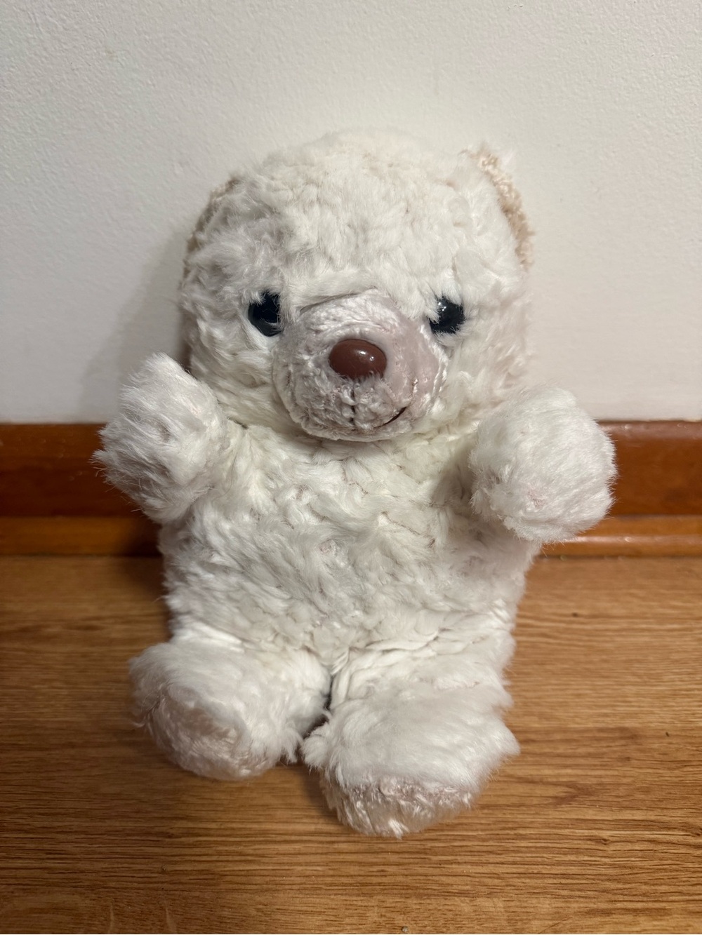 Russ Berrie Friendly Teddy Bear White Tan Ears Feet Plush Stuffed Vtg Toy 10"